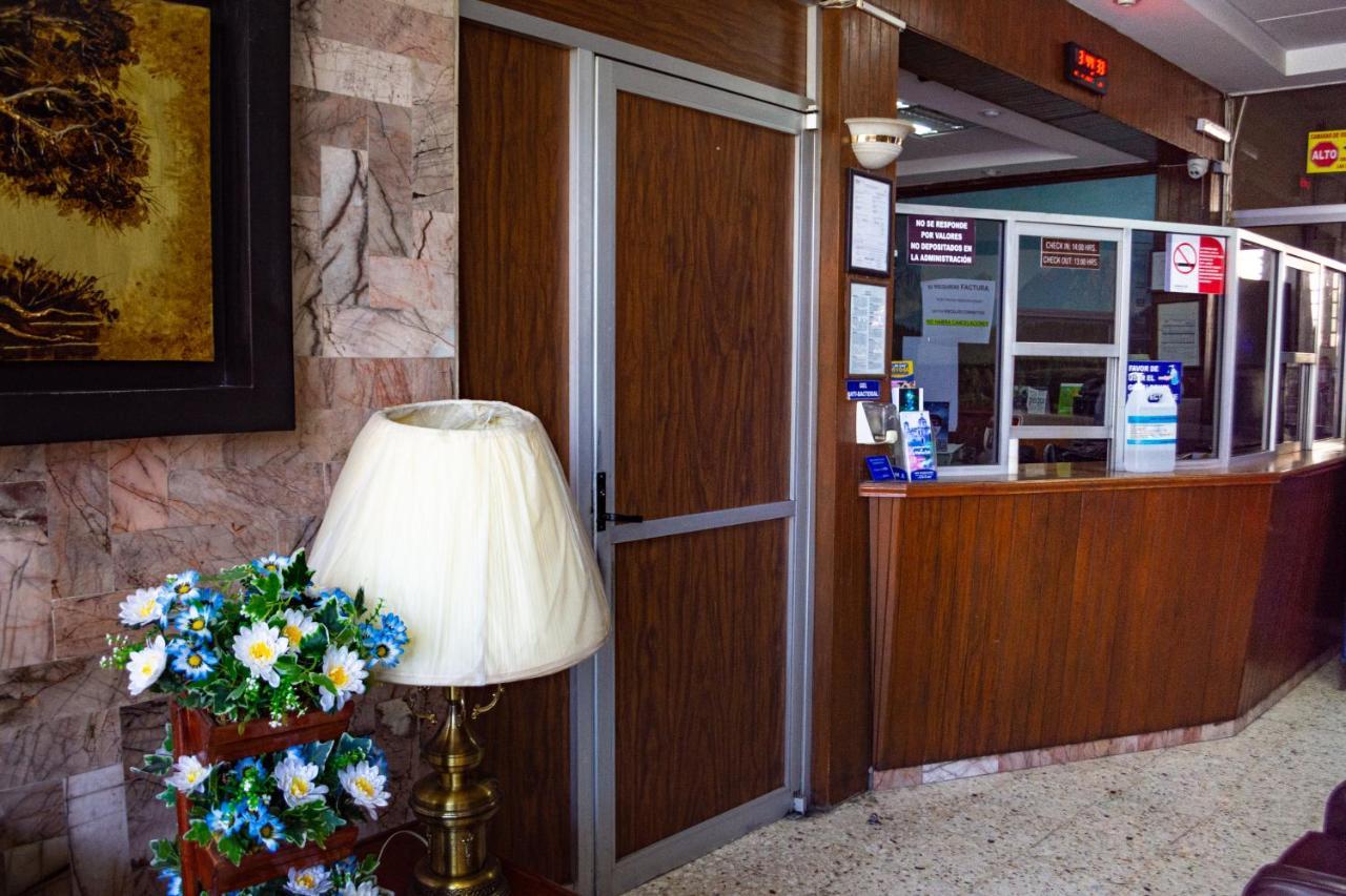 Hotel Guadalajara San Luis Potosí Exteriör bild